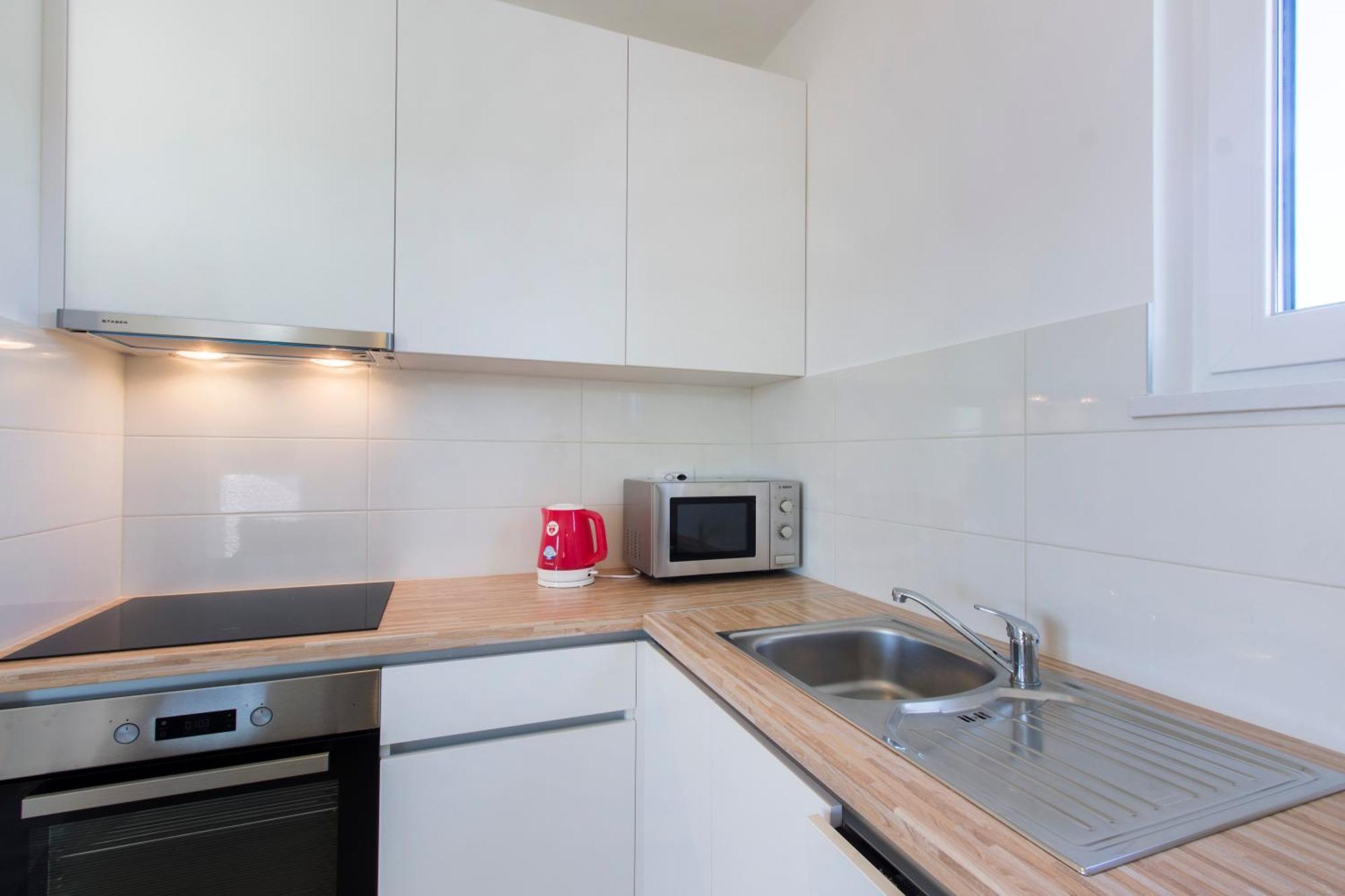 פרימוסטן Apartments Zorka מראה חיצוני תמונה