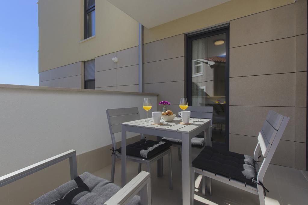 פרימוסטן Apartments Zorka מראה חיצוני תמונה